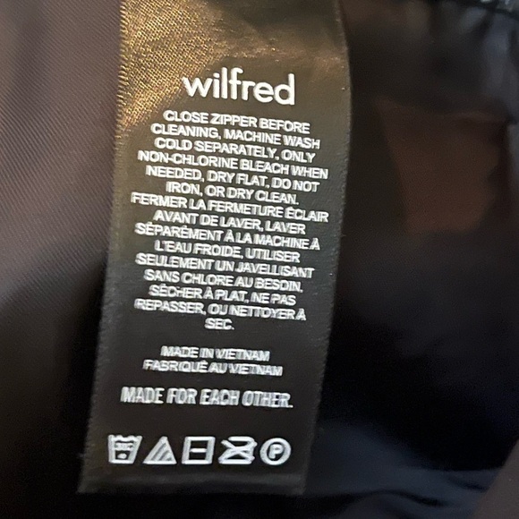 Aritzia Wilfred The Melina Pant - Faux Snakeskin Leather Wide Leg Pant - Picture 6 of 10